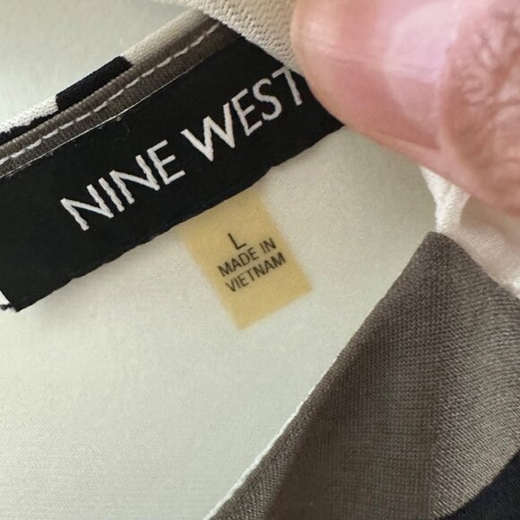 Nine West Womens Sleeveless Abstract Leaf Print Blouse L Polyester/Elastane - Picture 3 of 6